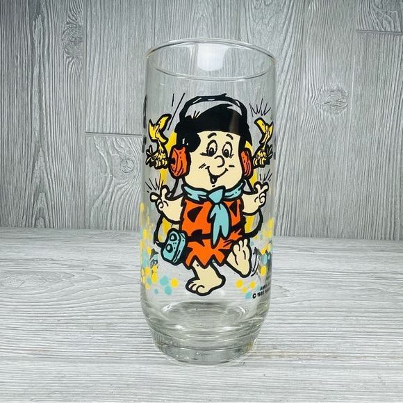 Vintage Pizza Hut 1986 flinstone glass cups Barney & Fred flintstone collectable - Picture 9 of 9